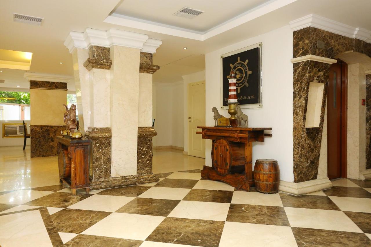 Emarald Hotel Cochin Kochi Ngoại thất bức ảnh